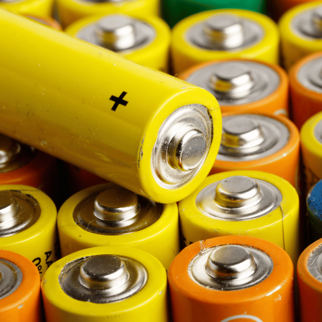 How to Properly Dispose of Batteries: A Complete Recycling Guide