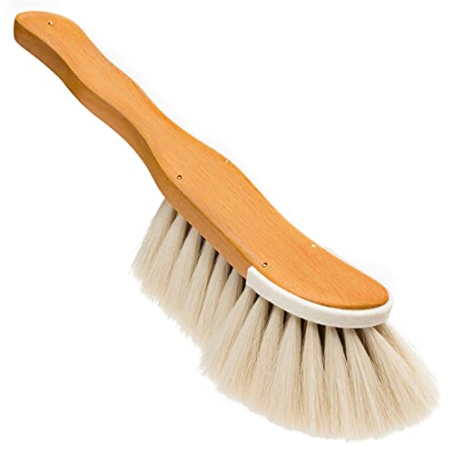 Dust Brush | S-Shaped, Goat Hair, Waxed Beechwood Handle