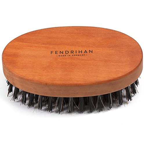 Beard Brush | Vegan, 7 Rows of Bristles, Made in Germany