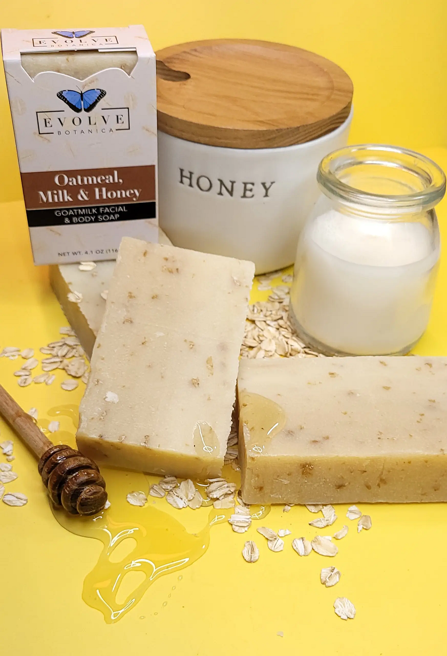 Oatmeal Milk and Honey Goat Milk Facial & Body Soap